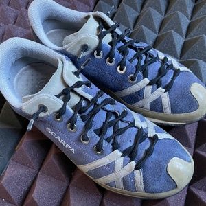 Scarpa Vibram Comfort Fit Shoes